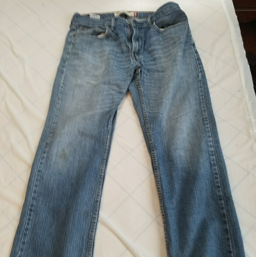 Levi jeans